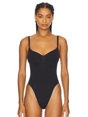 SKIMS Seamless Sculpt Thong Bodysuit